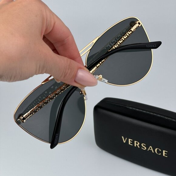 Versace VE2267 100287 BRAND NEW Sunglasses Gold Dark Gradient Pilot Unisex - Picture 4 of 10